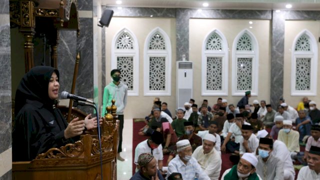 Jelang Hari Raya Idul Fitri, Fatmawati Rusdi Kembali Ingatkan Zakat