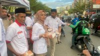 Budi Astuti, Berbagi Takjil Bersama Warga Makassar
