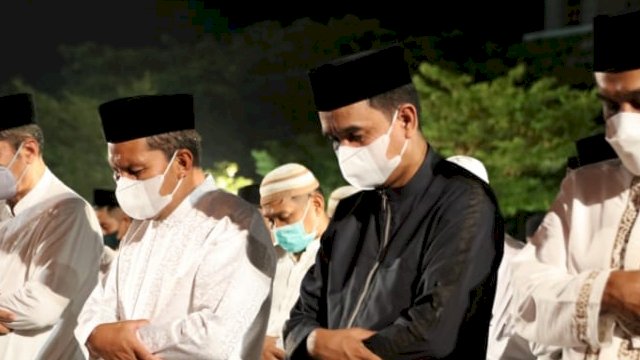 Ketua DPRD Makassar Rudianto Lallo, saat mendampingi Wali Kota Makassar Danny Pomanto.