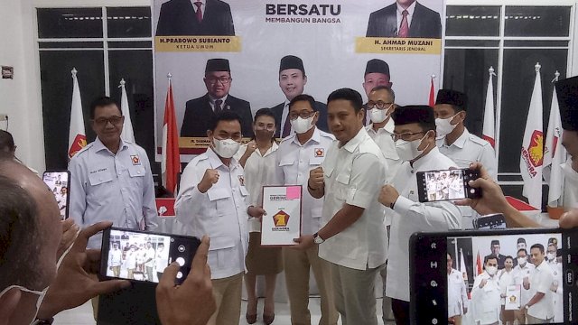 4 Ketua DPC Diberi SK, AIA: Gerindra Ingin Jadi Pemenang Pemilu &nbsp;
