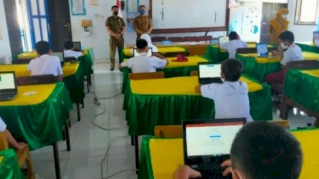 SD-SMP di Sinjai Mulai Lakukan Ujian Sekolah Serentak Berbasis Komputer