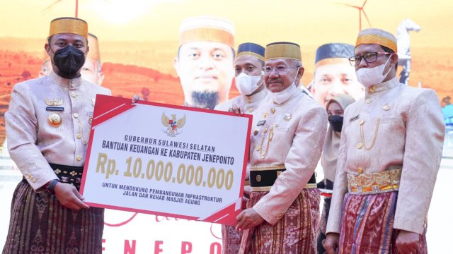 159 Tahun Jeneponto, Gubernur Berikan Bantuan Keuangan Rp 10 Miliar