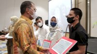 Walkot Makassar Ingatkan Purna Praja Pentingnya Bekerja Ikhlas dan Loyalitas