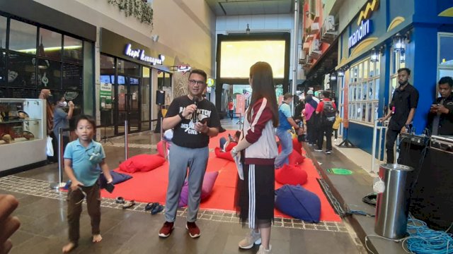 Lewat Nobar, Devo Harap Minat Anak Muda di Bulutangkis Kian Besar