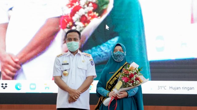 Gubernur ASS Kukuhkan Naoemi Octarina Sebagai Bunda Imunisasi Sulsel