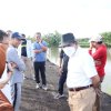 Bersama Amran Sulaiman ke Empang, Prof Hamdan Juhannis: Imun Naik Terus