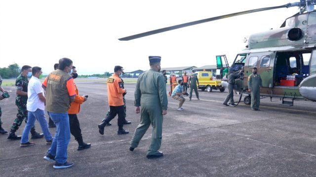 Gubernur Mengudara Lebih Dua Jam di Atas Perairan Pangkep