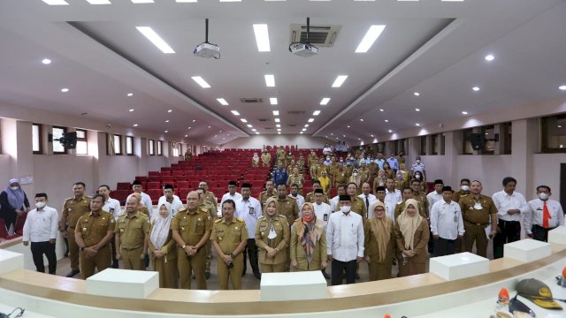 Kadispar dan Kadis Pustaka Makassar Hadiri Penandatanganan Komitmen Penanganan Lorong Wisata di 15 Kecamatan&nbsp;