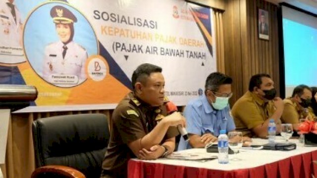 Sosialisasi kepatuhan pajak penggunaan air bawah tanah.