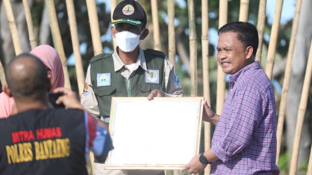 Bupati Bantaeng Hadiri Gerakan Reboisasi Sungai Nipa-nipa
