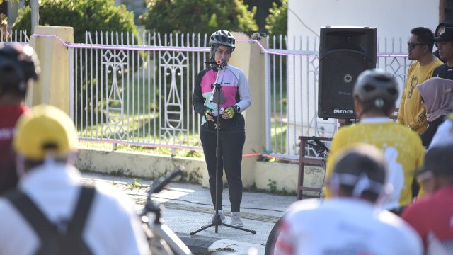 Bupati Lutra Pimpin World Bicycle Day