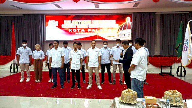 Ketua SMSI Sulsel Kukuhkan Pengurus SMSI Kota Palopo