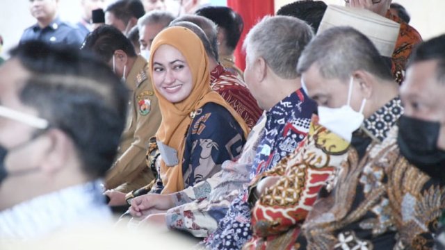 Hadiri Launching Desa Anti Korupsi, Bupati Lutra Apresiasi Program KPK