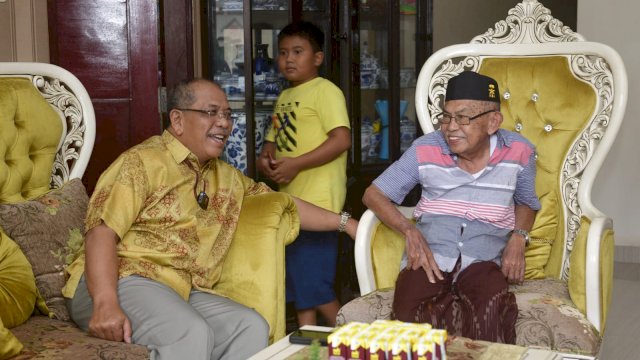 Ini Pesan Opu Andi Baso Mappaware Saat Terima IAS di Kediamannya