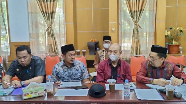 Bawaslu Luwu Utara Dorong Deklarasi Tolak Politik Uang bagi Calon Kepala Desa
