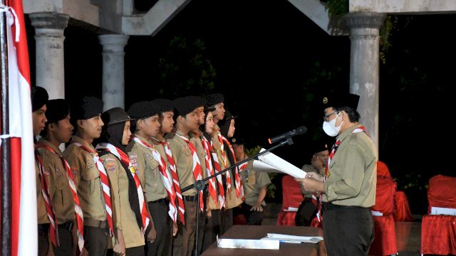 Wabup Lutra Kukuhkan Pengurus DKC Gerakan Pramuka