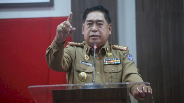 Kick Off Program Literasi Keuangan Mahasiswa KKN Unhas, Abdul Hayat Minta Mahasiswa Edukasi Masyarakat