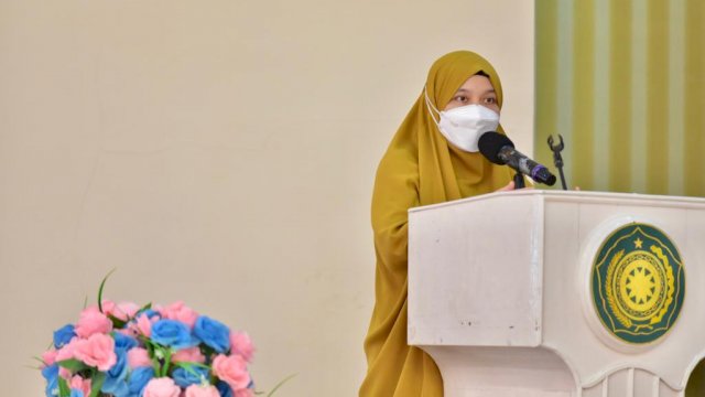 Naoemi Octarina Hadiri Pentas Seni dan Penamatan PAUD Insan Masagena