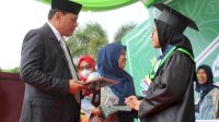 Wisuda Santri Pesantren GUPPI Samata GOWA, NH Berangkatkan Umroh Kepala Sekolah Dan  Guru