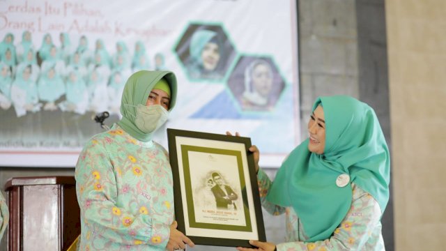 Indira Jusuf Ismail Ajak KICI Makassar Tingkatkan Capacity Building Mencerdaskan Keluarga dan Bangsa