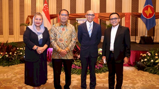 Penuhi Undangan Khusus Danny Hadiri Perpisahan Dubes Singapura&nbsp;
