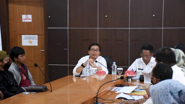 Suaib Mansur Pimpin Rapat Evaluasi E-Katalog Lokal&nbsp;