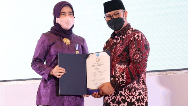 Bentuk Tim Pendamping Keluarga, Ketua TP PKK Bantaeng Raih Penghargaan MKK