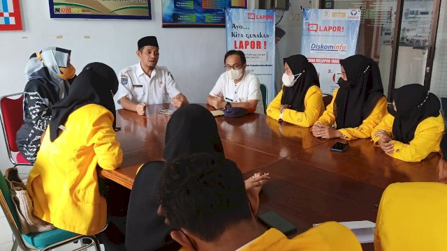 Praktik Dunia Kerja 10 Mahasiswa Uncok Palopo di Dinas Kominfo Lutra Resmi Berakhir