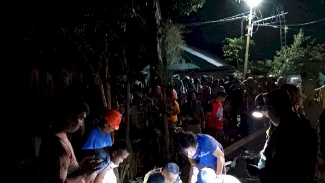 Kebakaran Terjadi di Jalan Bete-Bete Bulukumba, Gubernur Andi Sudirman Pastikan Pemenuhan Bantuan Logistik