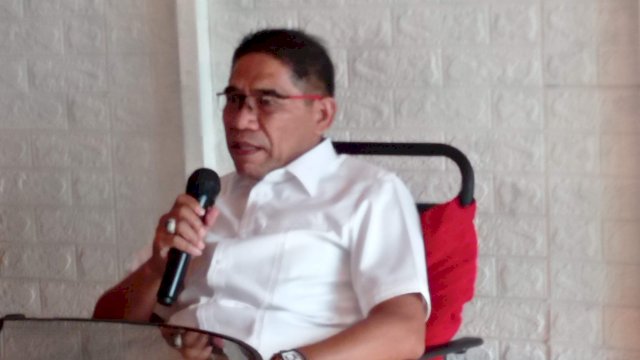 Kuasa Hukum Nurdin Halid melakukan konfrensi Pers Usai Menggugat Taufan Pawe ke Polda Sulsel 