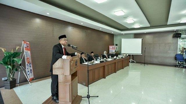 Direktur Utama Perumda Air Minum (PDAM) Kota Makassar, Beni Iskandar, usai dilantik langsung menggelar ramah tamah bersama pejabat dan pegawai Perumda AIr Minum.&nbsp;