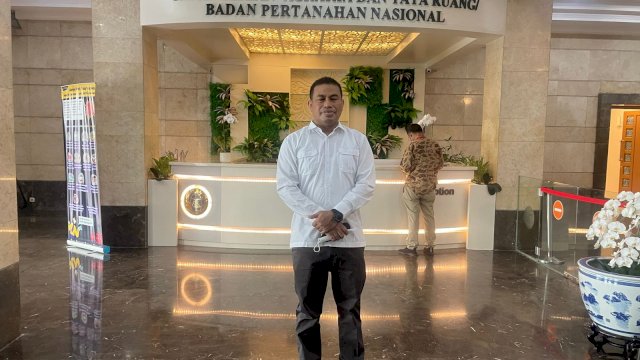  Kepala Biro Hukum Sekretariat Daerah (Setda) Provinsi Sulawesi Selatan (Sulsel), Marwan Mansyur angkat bicara sehubungan dengan pemberitaan di beberapa media massa terkait Persetujuan Bersama Ranperda tentang Pertanggungjawaban Pelaksanaan APBD Tahun Anggaran 2021.