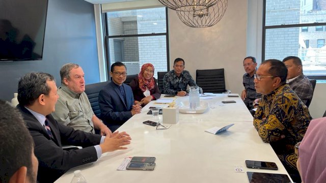 Wali Kota Makassar, Moh Ramdhan 'Danny' Pomanto berkunjung ke Amerika Serikat memenuhi undangan dari National Science Foundation dan U.S. Departemen of State di Washington.