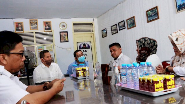 Silaturahmi sekaligus sosialisasi tahapan pemilu serentak tahun 2024, di Kantor Perwakilan Umat Budha (Walubi) Sulawesi Selatan, Senin (25/07).