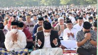 Salat Ied 1443 H, Bareng Wali Kota, Ketua DPRD Kota KIta Kembali Ke Fitrah
