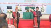 Hadiri HKBP, Rudianto Lallo di Beri Ulos, Tanda Persaudaraan Masyarakat Batak