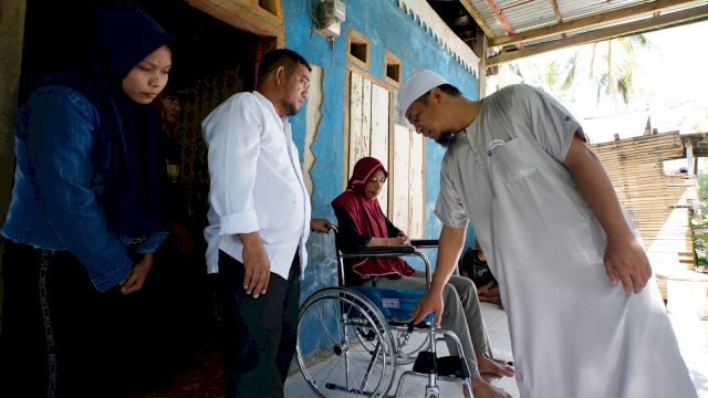 Difasilitasi Pulang ke Kampung dan Dapat Kursi Roda, TKW Asal Bone: Terima Kasih Pak Gubernur