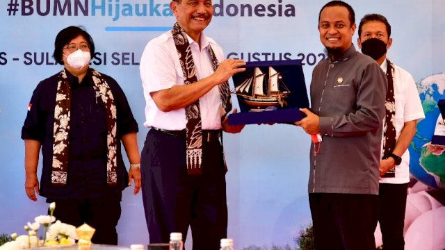 Program Prioritas Gubernur, DKP Sulsel Telah Tanam 1,7 Juta Batang Mangrove