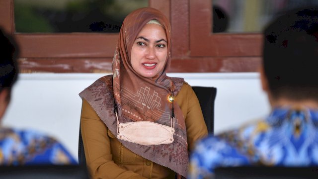 Bupati Luwu Utara Menerima Tim Evaluasi dari Ombudsman RI di Rumah Jabatannya Selasa 23/08/2022.