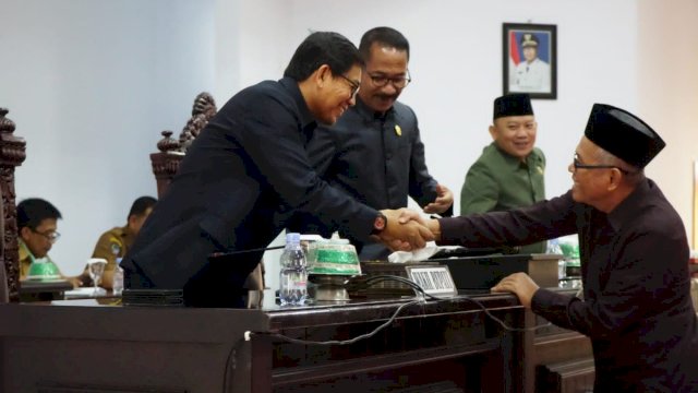 DPRD Lutra Setuju Kurikulum Muatan Lokal dan TJSL Perusahaan Disahkan Jadi Perda
