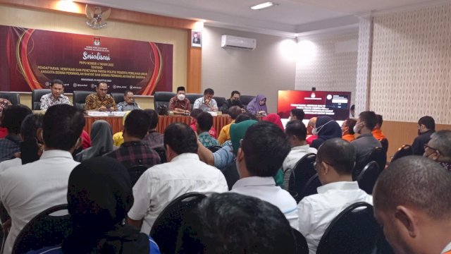 KPU Sulsel Bersama Bawaslu menggelar Sosialsiasi Pemilu