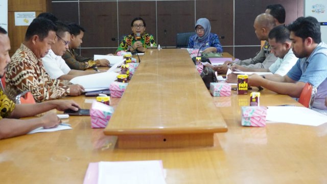Panitia Hari Ulang Tahun (HUT) Ke-77 Kemerdekaan Republik Indonesia kembali menggelar Rapat Persiapan dalam rangka Memperingati HUT Kemerdekaan Tingkat Kabupaten Luwu Utara, Kamis (5/8/2022), di Ruang Rapat Wakil Bupati.