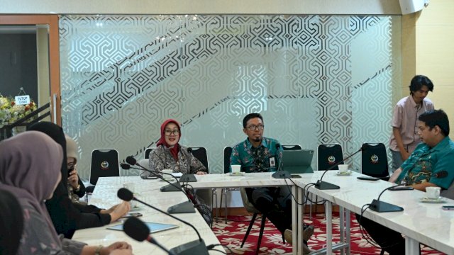 Pemerintah Provinsi Sulawesi Selatan (Pemprov Sulsel) melalui Dinas Tenaga Kerja dan Transmigrasi (Disnakertrans) Provinsi Sulsel akan menggelar job fair atau bursa kerja pada tanggal 29-31 Agustus 2022. 