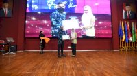 Raih Penghargaan KabarMakassar Award 2022, Indah : Ini Hasil Kolaborasi