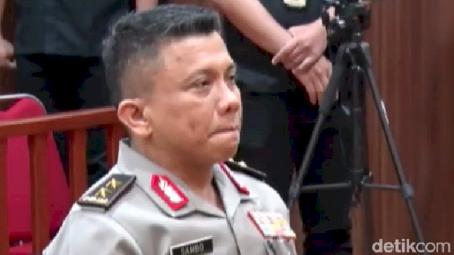 Raut Wajah Ferdy Sambo Dalam Sidang komisi Etik Polri