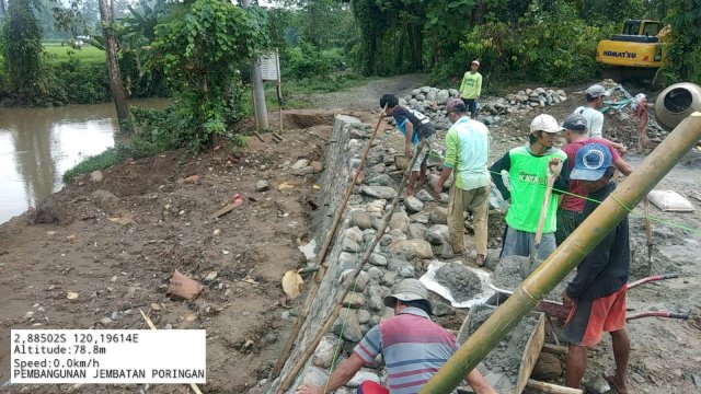 Jembatan Poringan  Kembali di Bangun