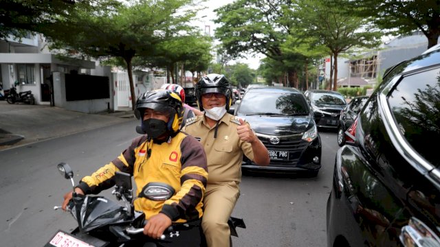 Ojol Day, Danny Pomanto Manfaatkan Tiga Layanan Ojol
