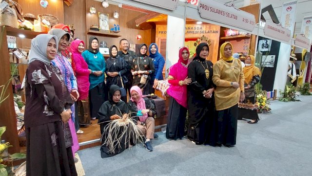 Dekranasda Komitmen Angkat Produk Lokal