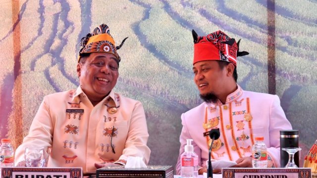 Komitmen Pembangunan Toraja, Gubernur Andi Sudirman : Rampomo Pe&rsquo;meloi Toraya