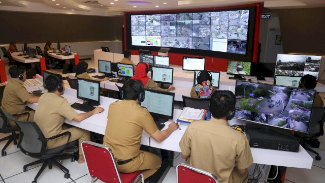 Dinas Komunikasi dan Informatika (Kominfo) Kota Makassar menjelaskan terkait CCTV Pemkot Makassar yang berada di perempatan Perintis &ndash; Baddoka yang diduga tidak berfungsi.